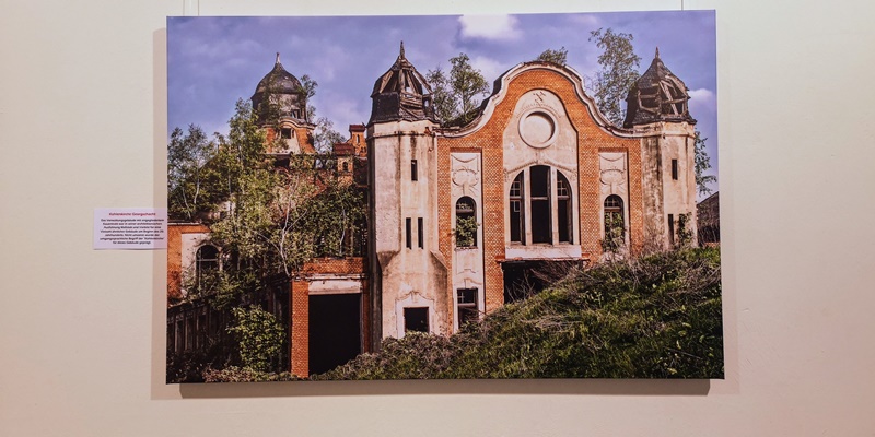 Kohlenkirche: Fotoausstellung ber die Kohlenkirche