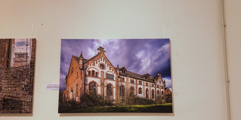 Kohlenkirche: Fotoausstellung ber die Kohlenkirche